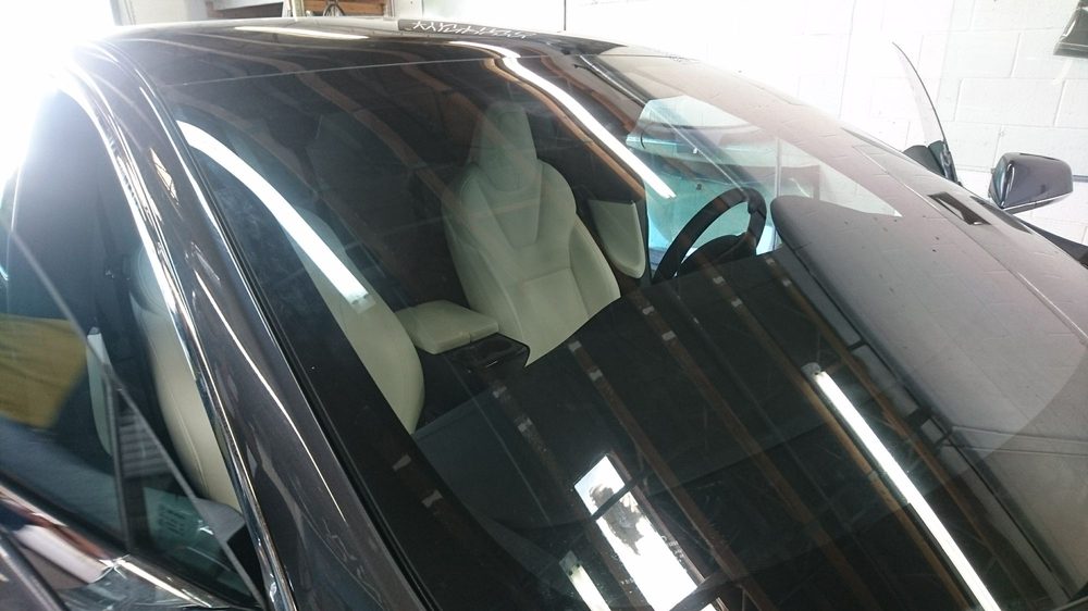 Find a Windshield Replacemen In Tulare and Kings County